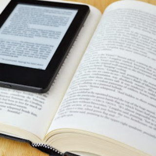 Livros Kindle & Impressos